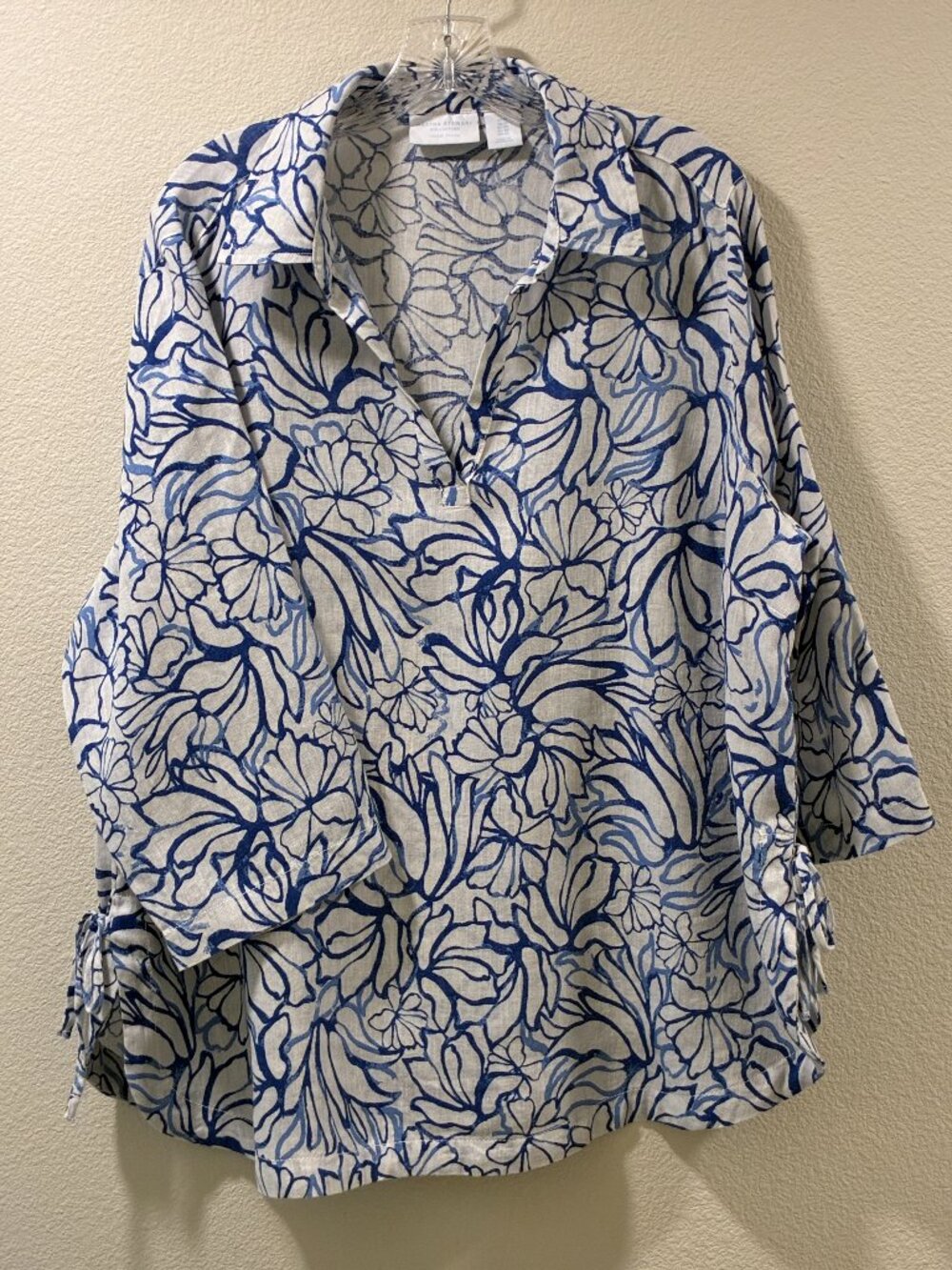MARTHA STEWART Pure Linen White/Royal Floral V-Neck Collared Blouse Women 1X NEW